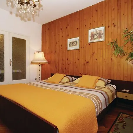 Apartment Barbic Jelsa (Hvar)